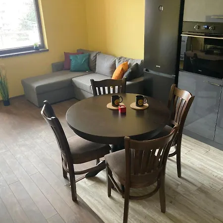 Victor's , With Private Parking Apartment